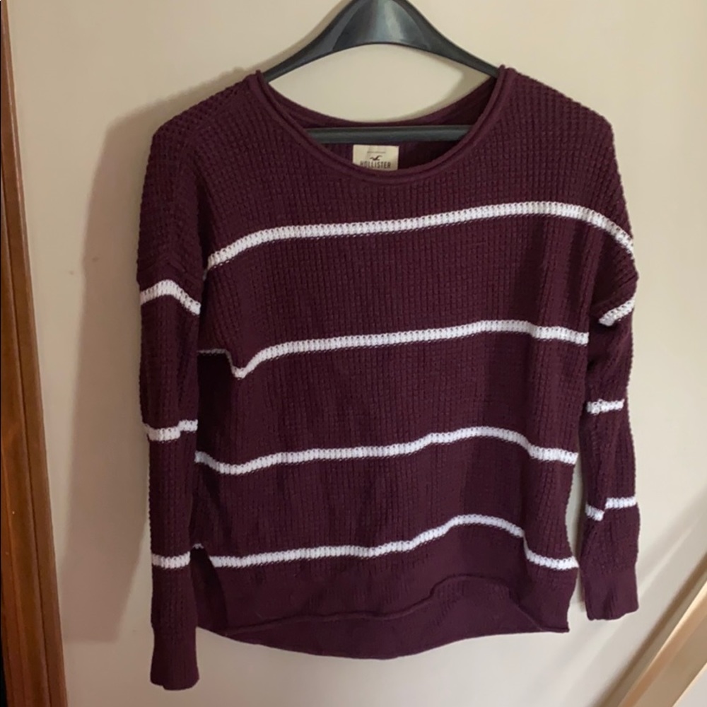 Hollister sweater